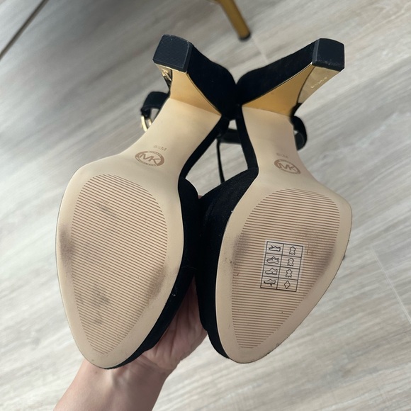 Michael Kors sandals ,Size 8.5 - Picture 3 of 3